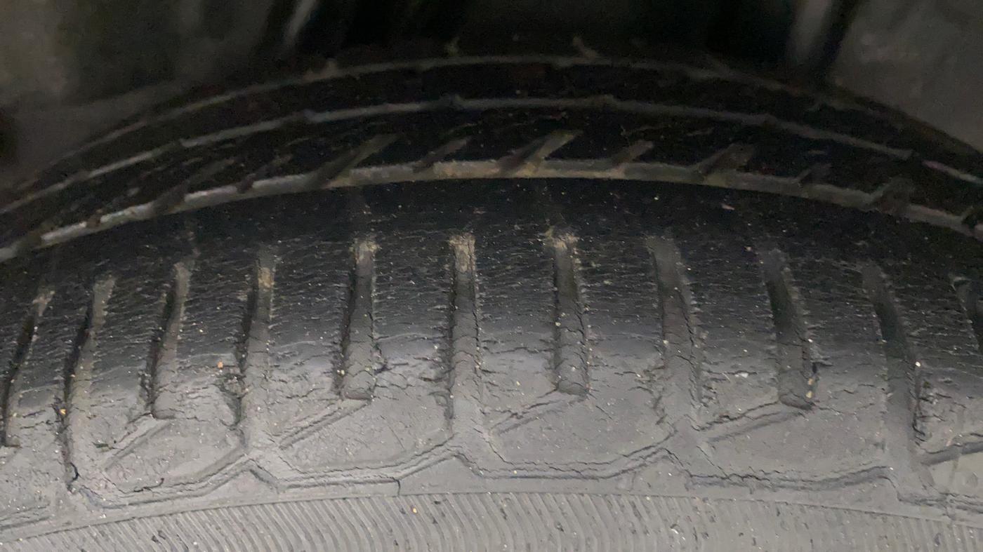 2014 Honda City SV MT PETROL, Petrol, Manual, 40,756 km, Left Rear Tyre Tread
