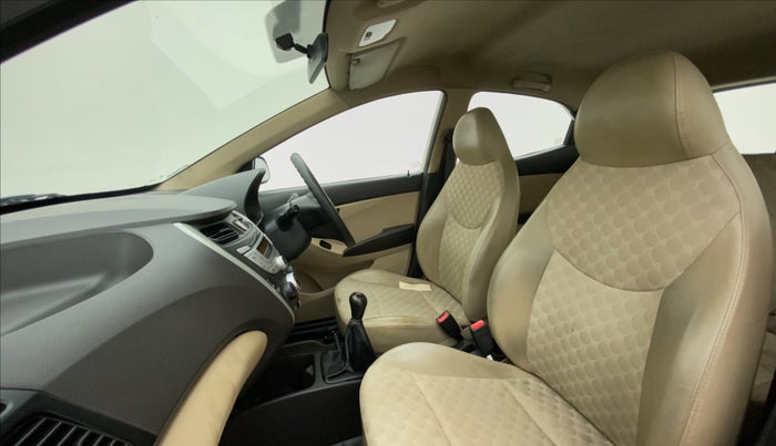 2018 Hyundai Eon MAGNA + AIRBAG, Petrol, Manual, 33,070 km, Right Side Front Door Cabin