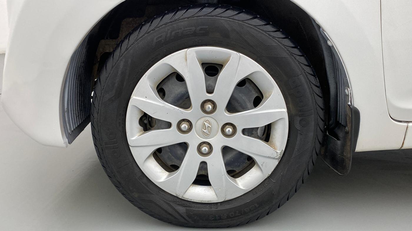 2018 Hyundai Eon MAGNA + AIRBAG, Petrol, Manual, 33,070 km, Left Front Wheel