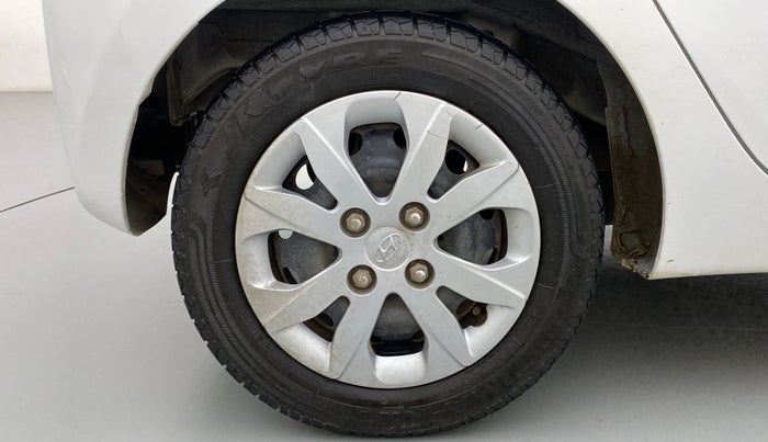 2018 Hyundai Eon MAGNA + AIRBAG, Petrol, Manual, 33,070 km, Right Rear Wheel