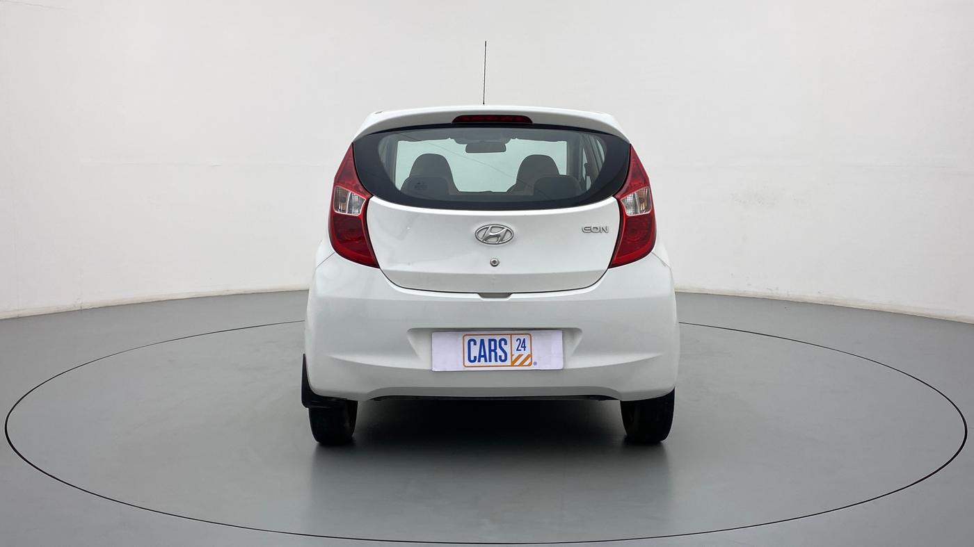 2018 Hyundai Eon MAGNA + AIRBAG, Petrol, Manual, 33,070 km, Back/Rear