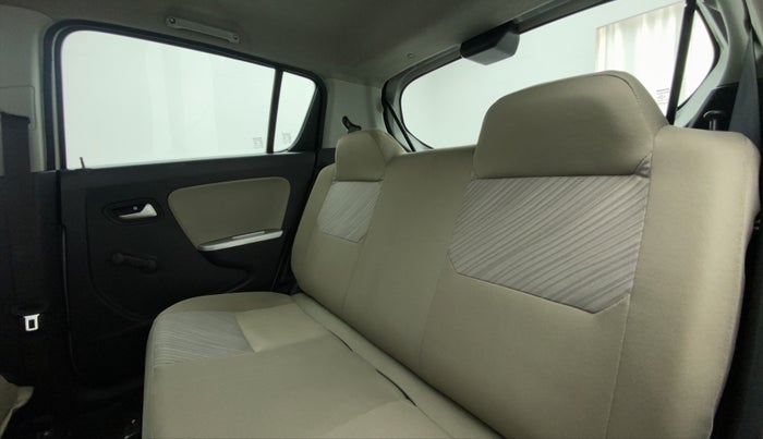 2018 Maruti Alto K10 VXI (O) AMT, Petrol, Automatic, 30,554 km, Right Side Door Cabin View
