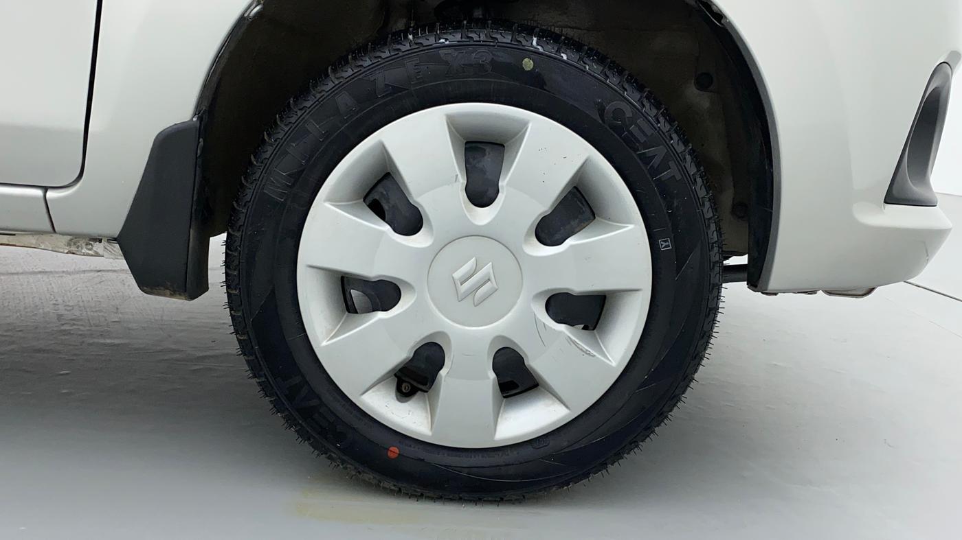 2018 Maruti Alto K10 VXI (O) AMT, Petrol, Automatic, 30,554 km, Right Front Tyre