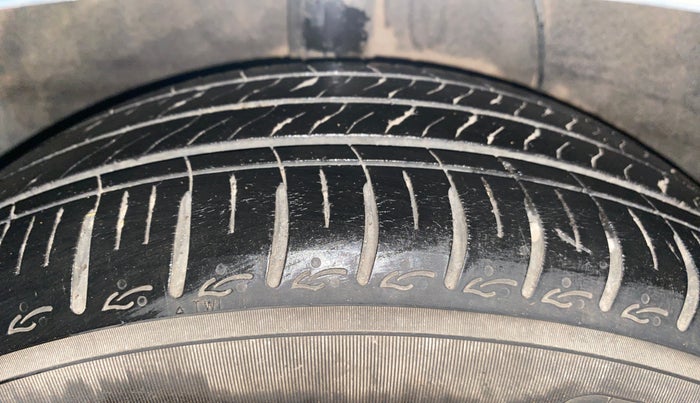 2023 Hyundai GRAND I10 NIOS SPORTZ 1.2 KAPPA VTVT, Petrol, Manual, 29,661 km, Right Rear Tyre Tread
