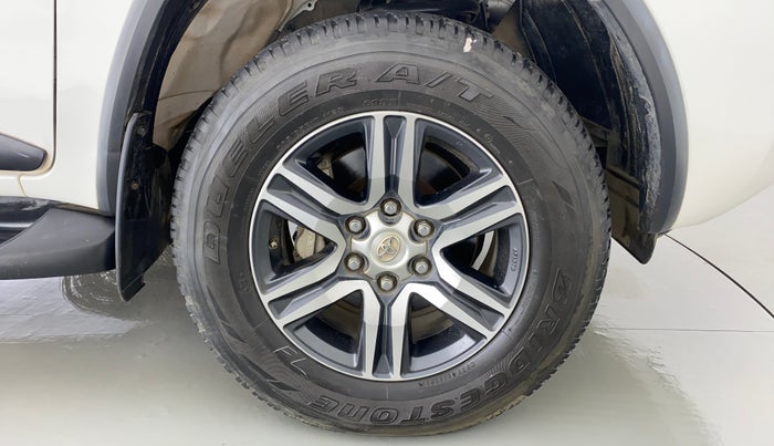 2020 Toyota Fortuner 2.8 4x2 MT, Diesel, Manual, 35,958 km, Right Front Wheel