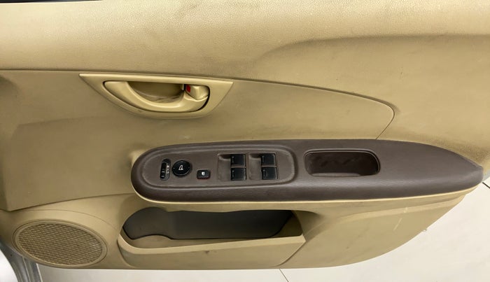 2013 Honda Brio S MT, Petrol, Manual, 57,507 km, Driver Side Door Panels Control