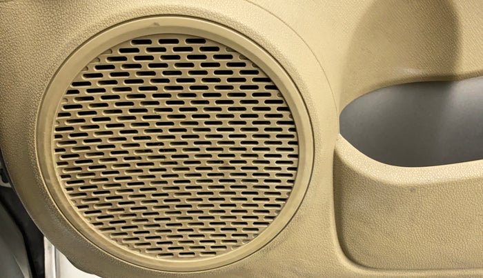 2013 Honda Brio S MT, Petrol, Manual, 57,507 km, Speaker