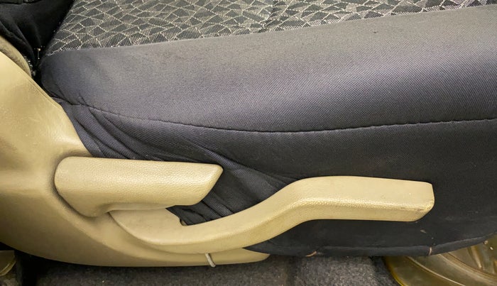 2013 Honda Brio S MT, Petrol, Manual, 57,507 km, Driver Side Adjustment Panel