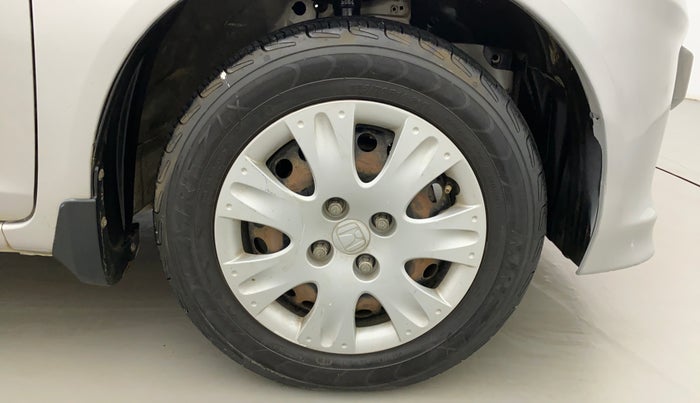 2013 Honda Brio S MT, Petrol, Manual, 57,507 km, Right Front Wheel