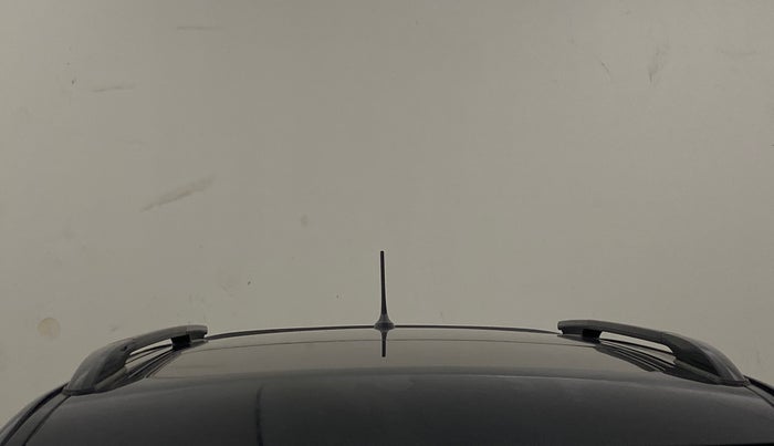 2021 Mahindra XUV300 W8 (O) 1.2 PETROL, Petrol, Manual, 59,351 km, Moonroof/ Sunroof