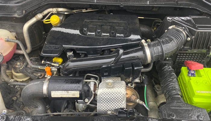 2021 Mahindra XUV300 W8 (O) 1.2 PETROL, Petrol, Manual, 59,351 km, Engine View