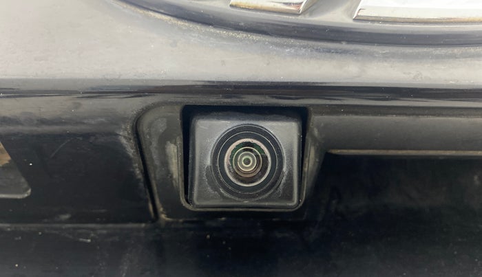 2021 Mahindra XUV300 W8 (O) 1.2 PETROL, Petrol, Manual, 59,351 km, Parking Camera