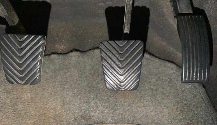 2012 Hyundai Verna FLUIDIC 1.6 VTVT SX, Petrol, Manual, 38,133 km, Pedals