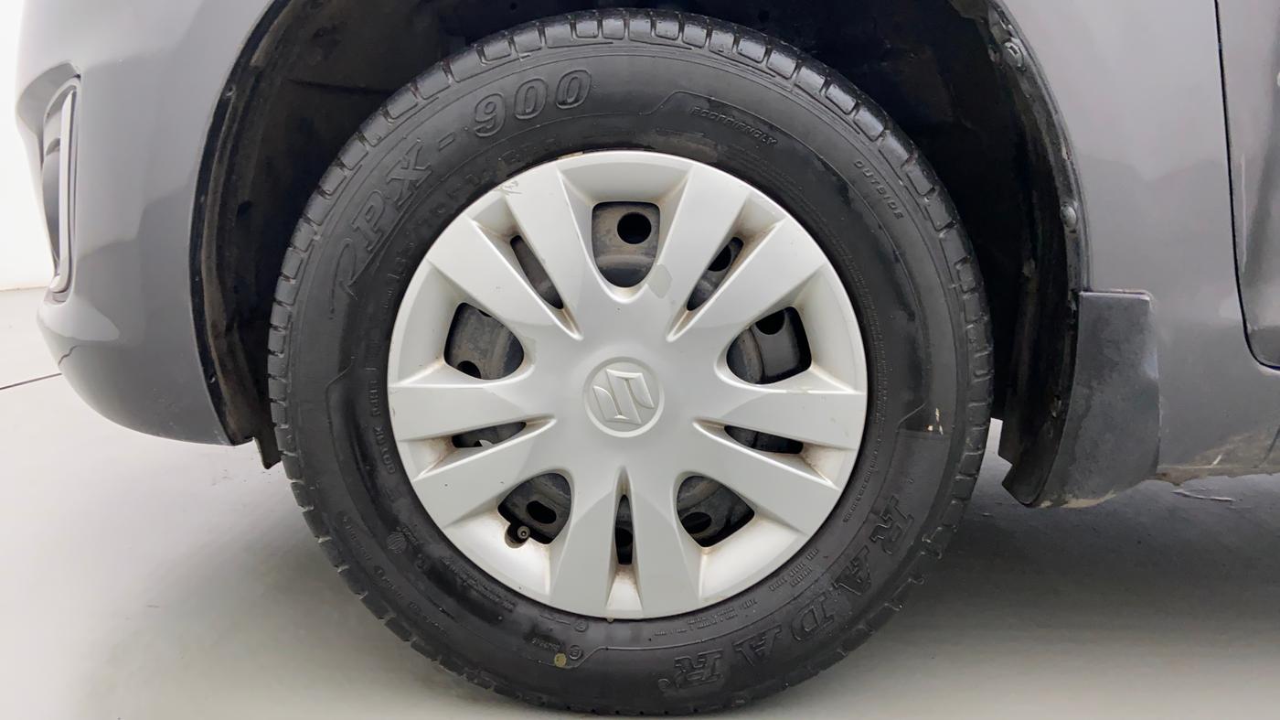 2015 Maruti Swift VXI, Petrol, Manual, 71,706 km, Left Front Wheel