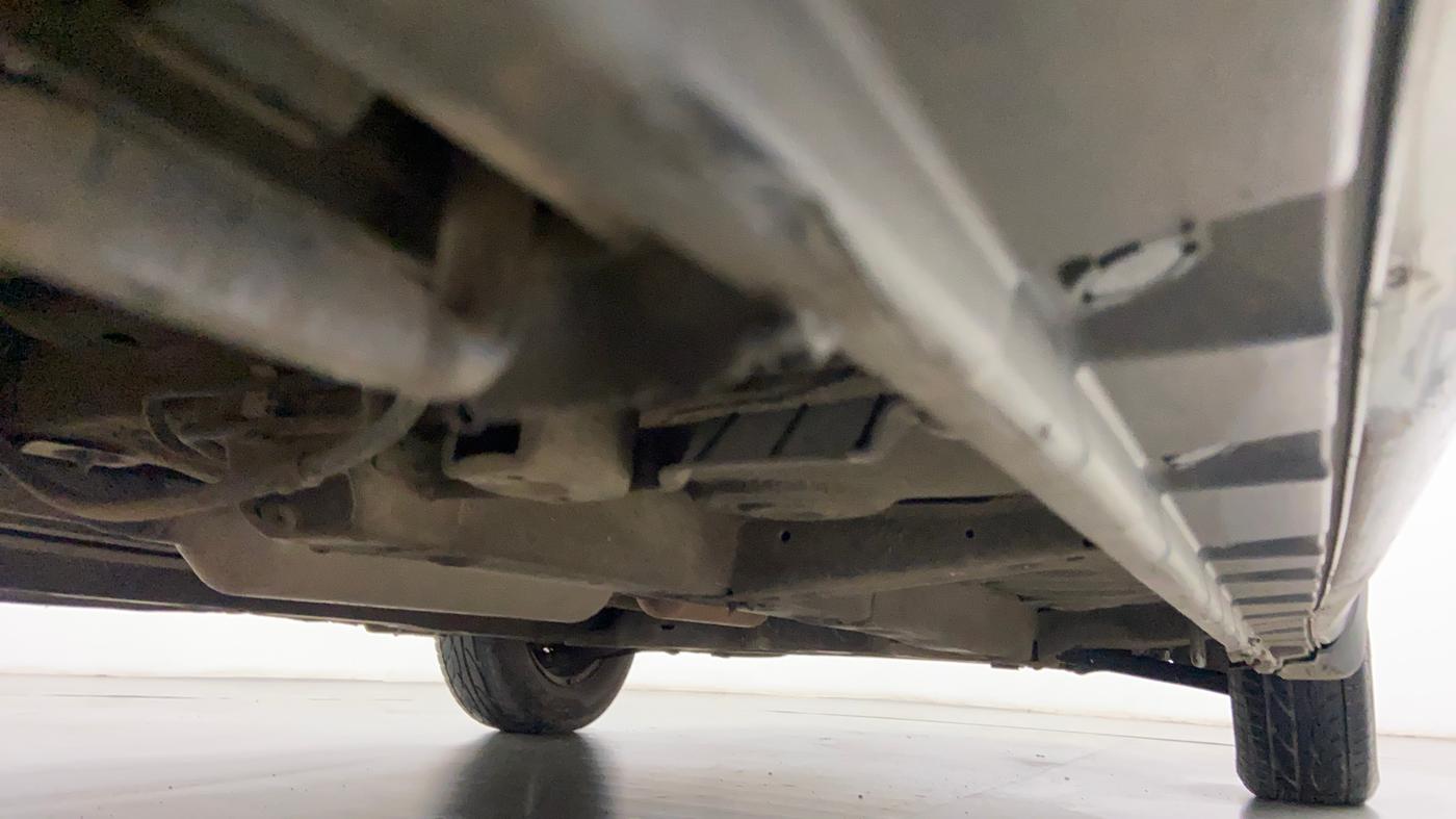 2015 Maruti Swift VXI, Petrol, Manual, 71,706 km, Right Side Underbody