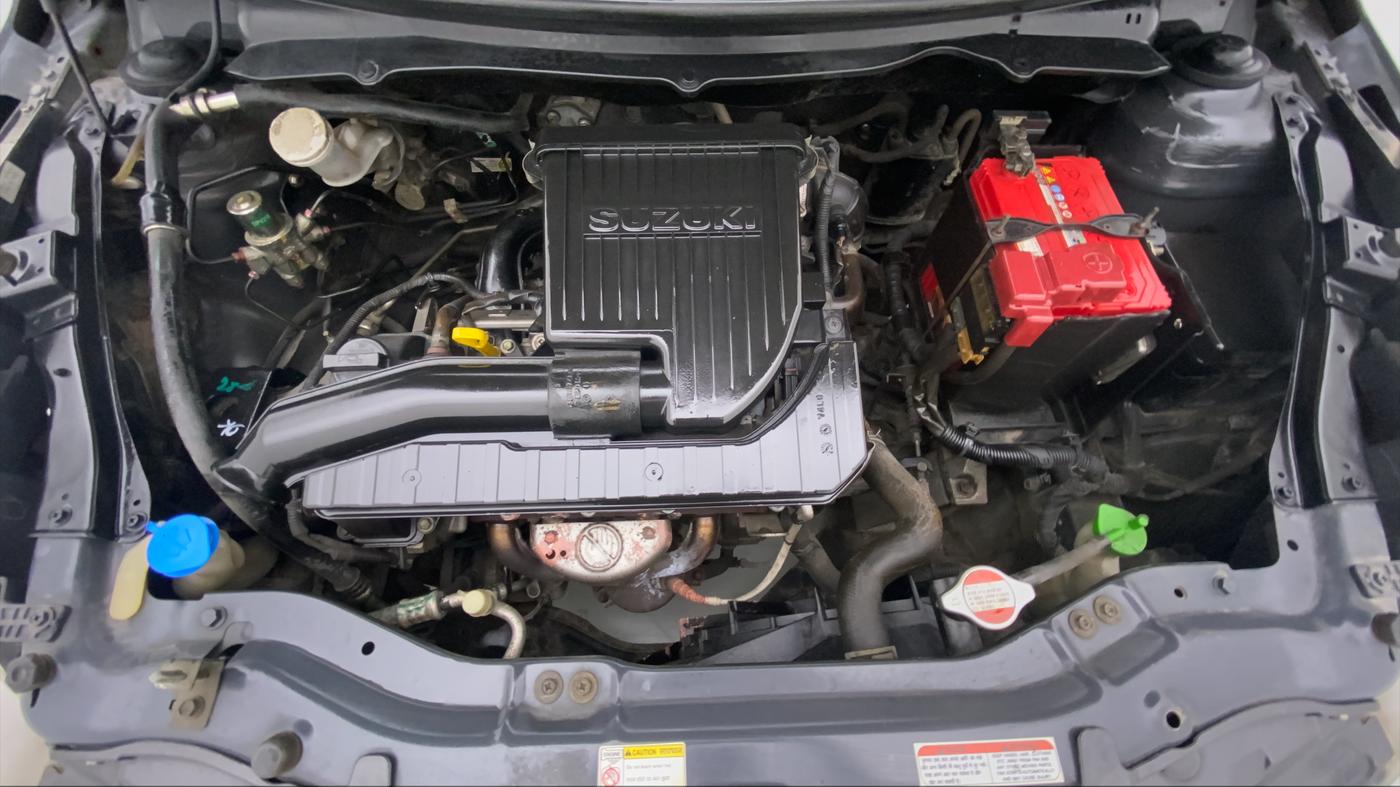 2015 Maruti Swift VXI, Petrol, Manual, 71,706 km, Open Bonet