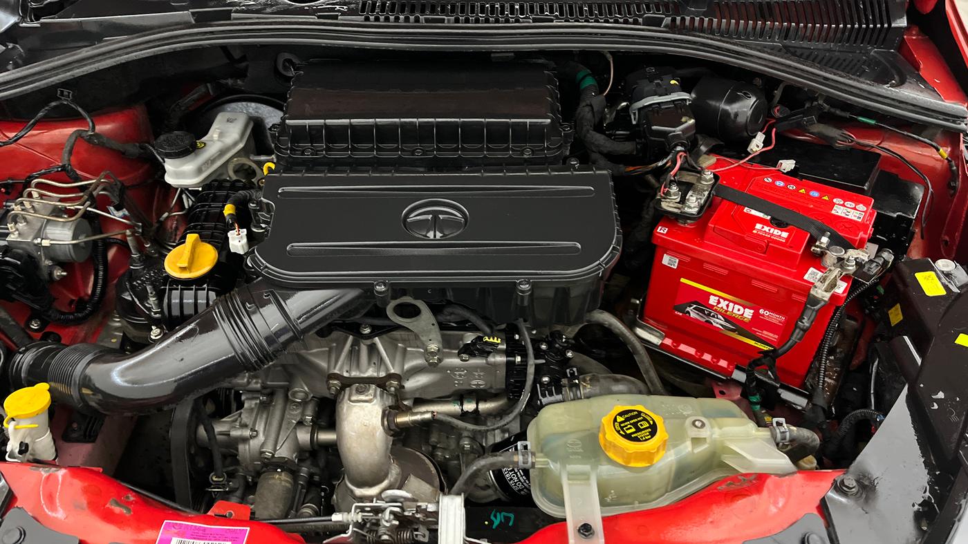 2020 Tata Tiago XE PETROL, Petrol, Manual, 35,532 km, Engine View - Left