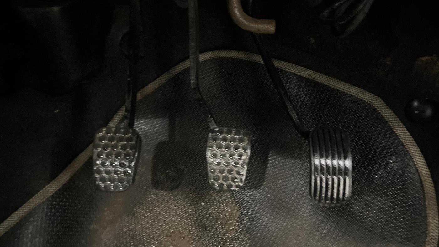 2020 Tata Tiago XE PETROL, Petrol, Manual, 35,532 km, Pedals