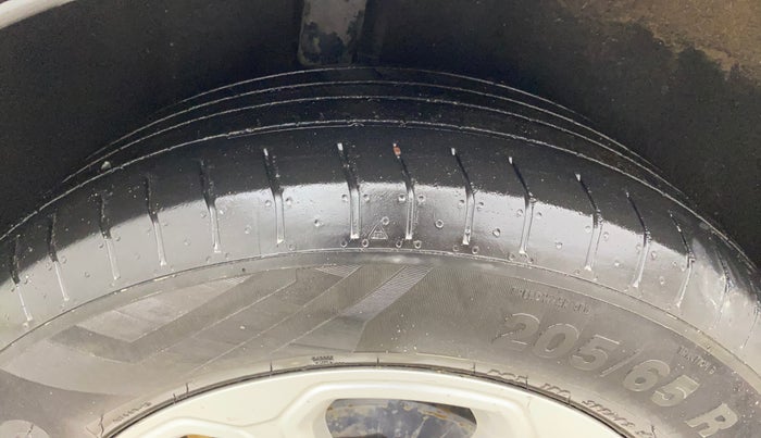 2019 Ford Ecosport TITANIUM + 1.5L PETROL AT, Petrol, Automatic, 71,959 km, Right Rear Tyre Tread