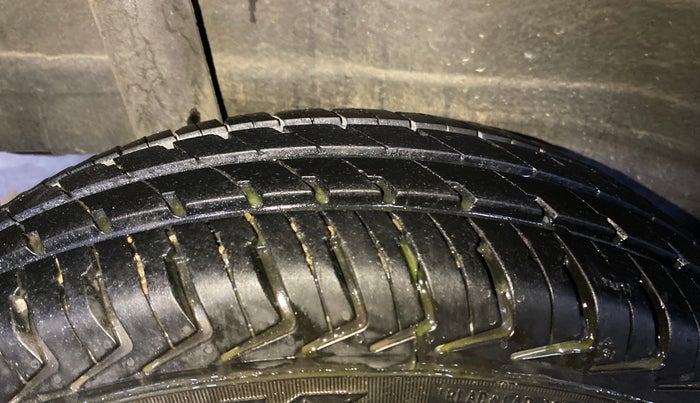 2025 Maruti Alto K10 VXi (O), Petrol, Manual, 23,717 km, Right Rear Tyre Tread