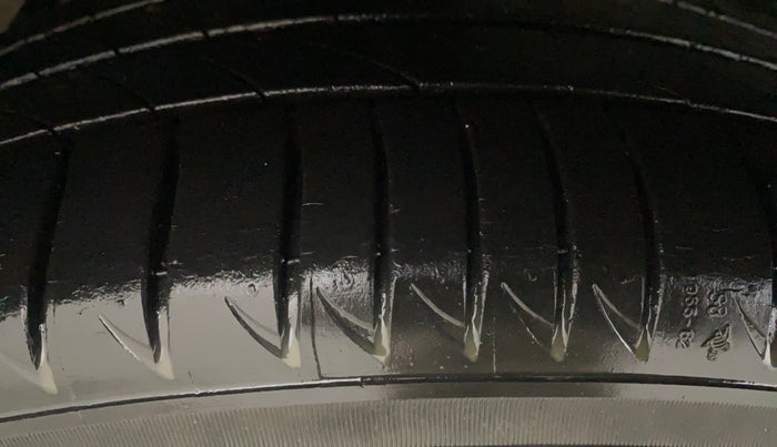 2018 Honda BR-V 1.5L I-VTEC V CVT, Petrol, Automatic, 31,997 km, Right Rear Tyre Tread