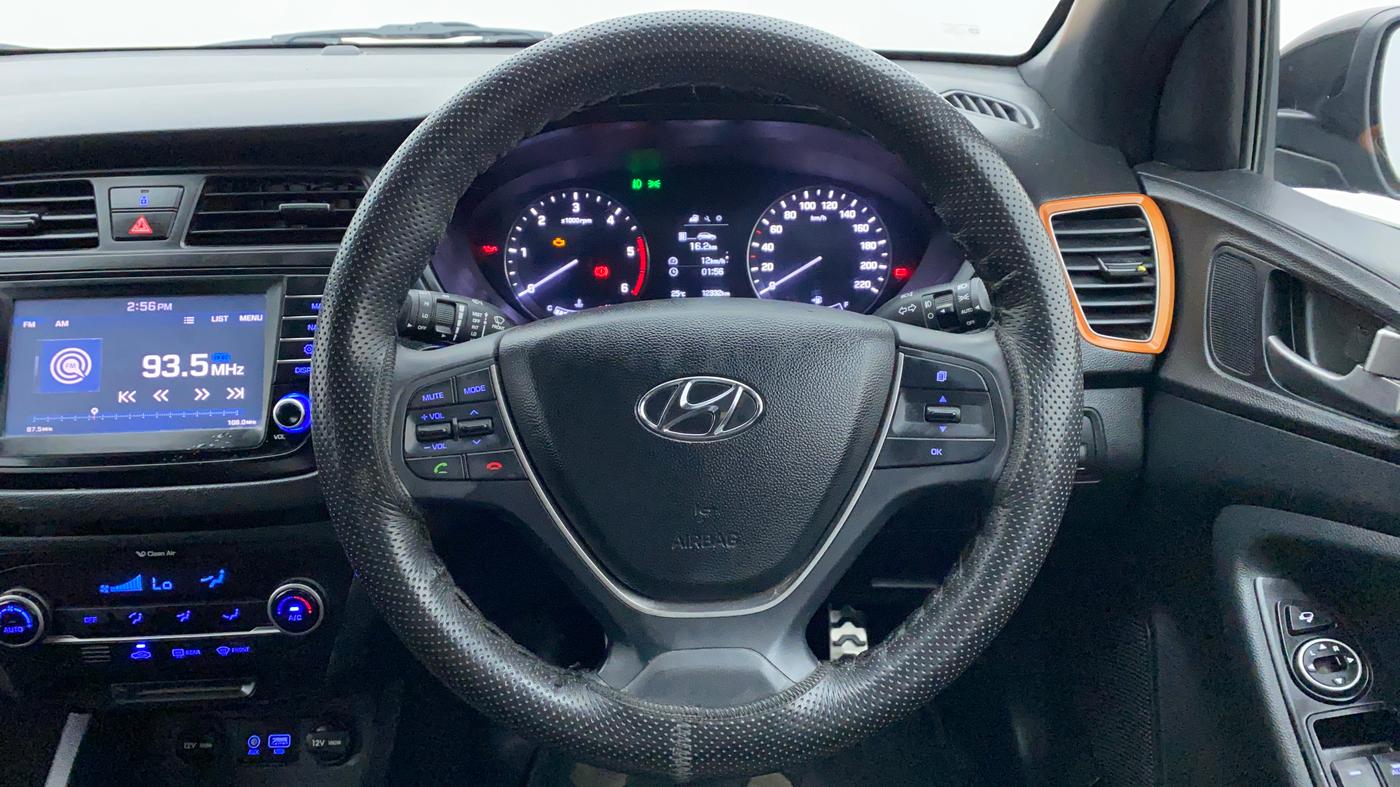 2017 Hyundai i20 Active 1.4 SX, Diesel, Manual, 12,472 km, Steering Wheel Close Up