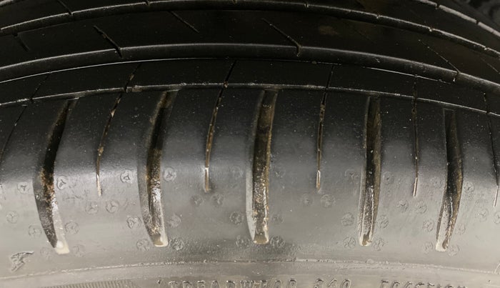 2021 MG HECTOR SHARP 1.5 DCT PETROL, Petrol, Automatic, 36,689 km, Left Rear Tyre Tread