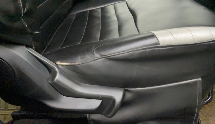 2016 Maruti Baleno DELTA CVT PETROL 1.2, Petrol, Automatic, 87,416 km, Driver Side Adjustment Panel