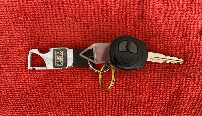 2016 Maruti Baleno DELTA CVT PETROL 1.2, Petrol, Automatic, 87,416 km, Key Close Up