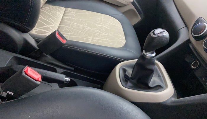 2017 Hyundai Grand i10 SPORTZ 1.2 KAPPA VTVT, Petrol, Manual, 5,359 km, Gear Lever