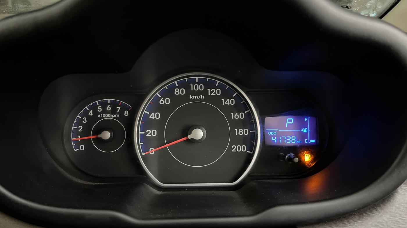 2013 Hyundai i10 SPORTZ 1.2 AT, Petrol, Automatic, 41,738 km, Odometer Image