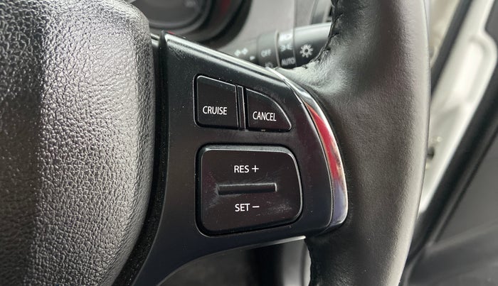 2022 Toyota URBAN CRUISER Premium AT, Petrol, Automatic, 5,613 km, Adaptive Cruise Control