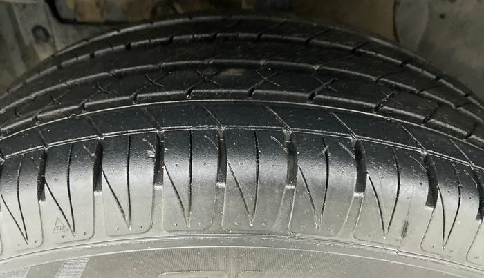 2022 Toyota URBAN CRUISER Premium AT, Petrol, Automatic, 5,613 km, Left Front Tyre Tread