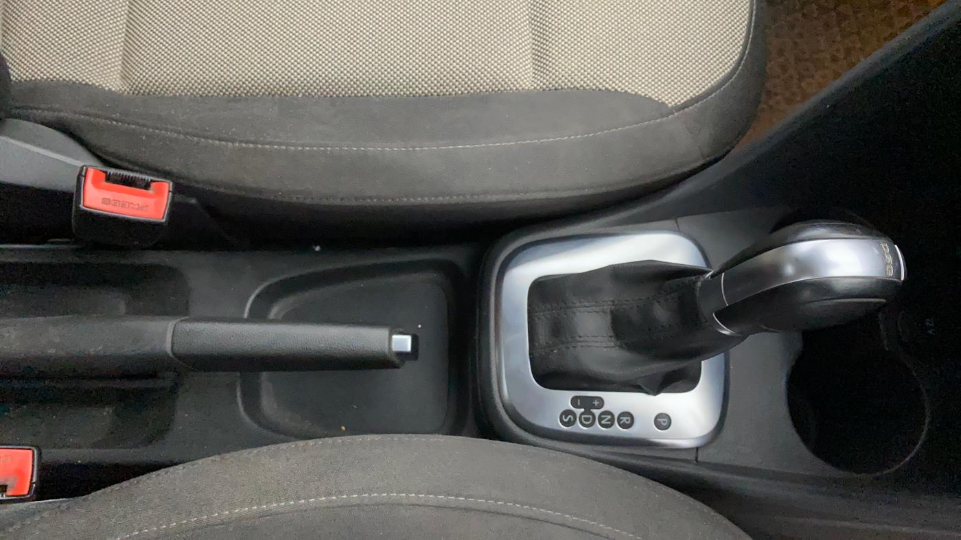 2018 Volkswagen Polo GT TSI AT, Petrol, Automatic, 78,504 km, Gear Lever