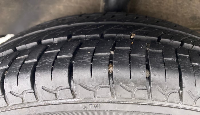 2018 Hyundai NEW SANTRO ASTA 1.1 MT, Petrol, Manual, 16,799 km, Right Rear Tyre Tread