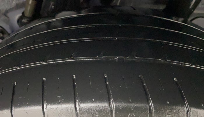2021 Hyundai VENUE SX 1.0 TURBO, Petrol, Manual, 4,141 km, Left Rear Tyre Tread