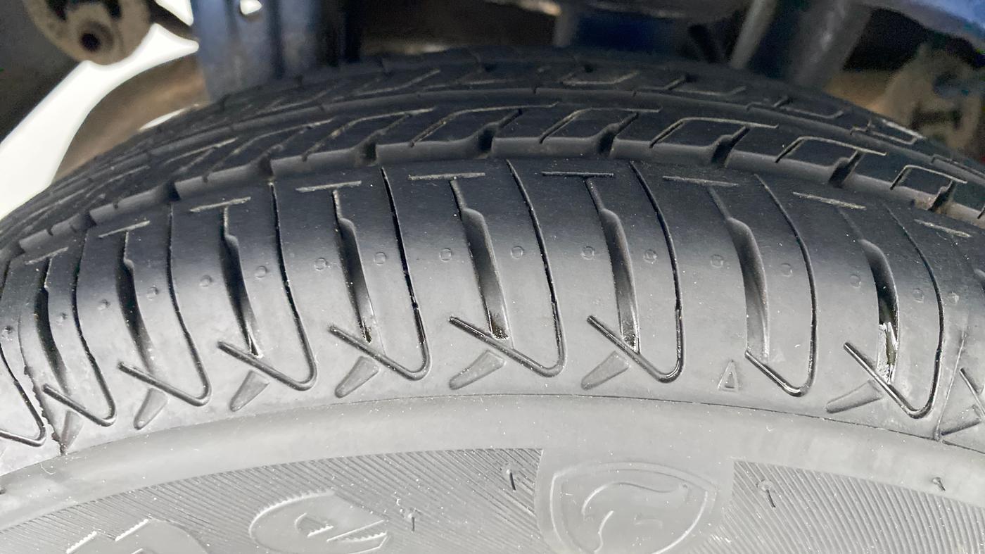 2016 Maruti Alto 800 LXI, Petrol, Manual, 53,340 km, Right Rear Tyre Tread