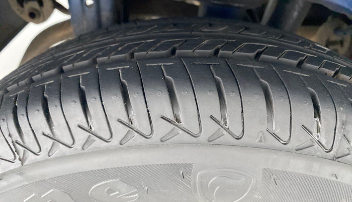 2016 Maruti Alto 800 LXI, Petrol, Manual, 53,340 km, Right Rear Tyre Tread