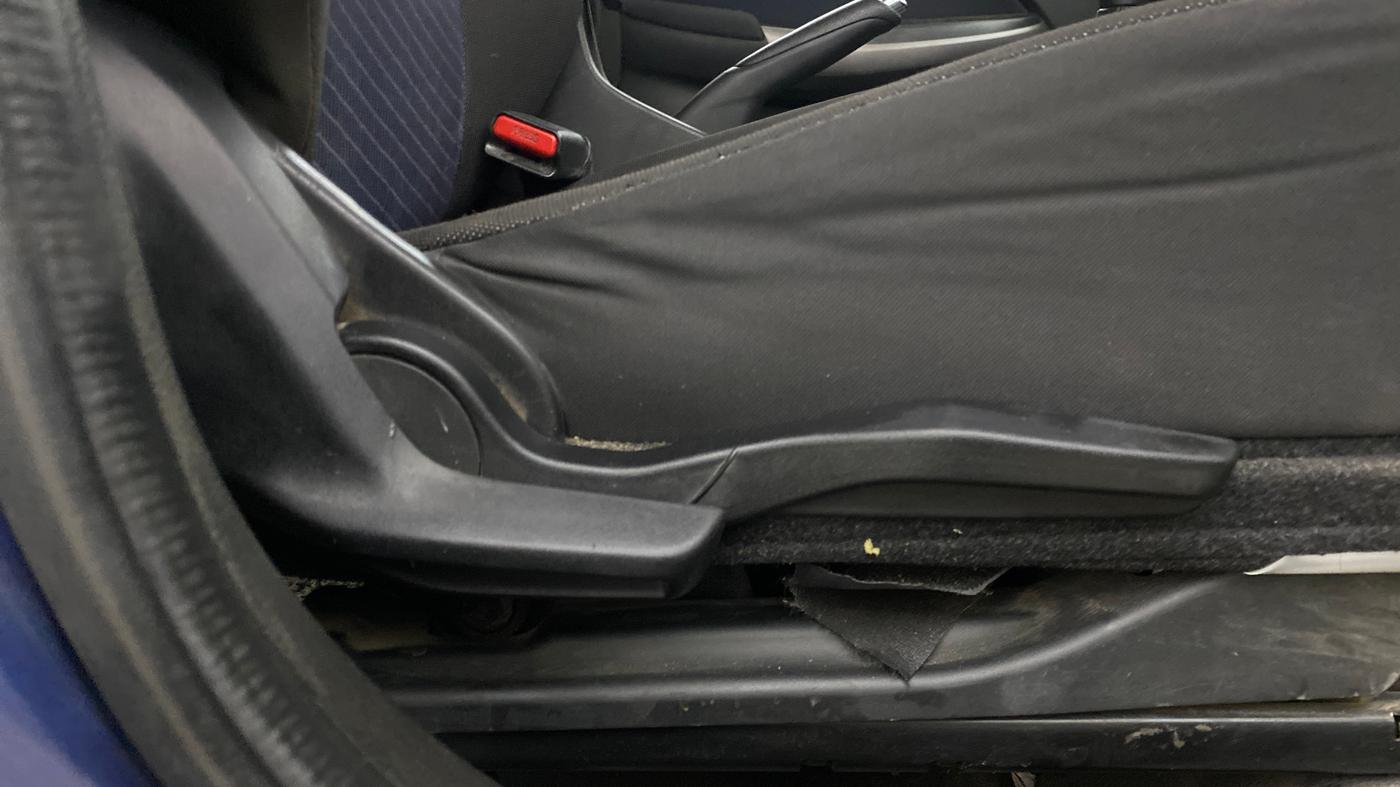 2020 Toyota Glanza G, Petrol, Manual, 67,150 km, Driver Side Adjustment Panel