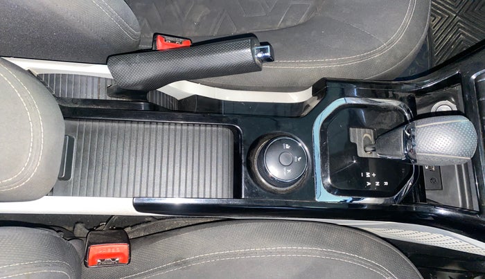 2021 Tata NEXON XZA PLUS PETROL, Petrol, Automatic, 51,226 km, Gear Lever