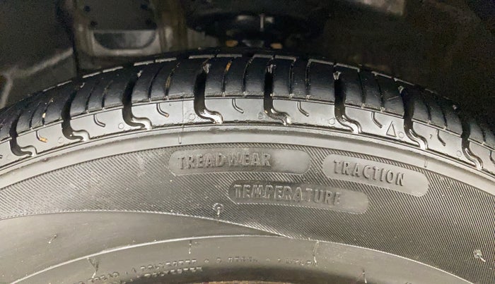 2015 Hyundai Grand i10 SPORTZ 1.2 KAPPA VTVT, Petrol, Manual, 79,239 km, Left Front Tyre Tread