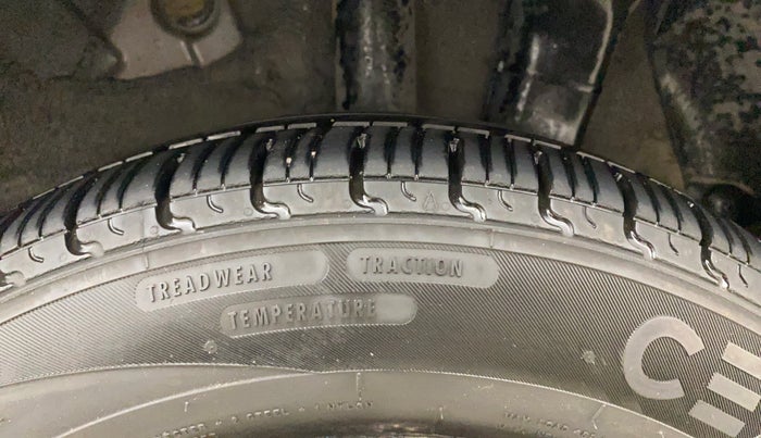 2015 Hyundai Grand i10 SPORTZ 1.2 KAPPA VTVT, Petrol, Manual, 79,239 km, Left Rear Tyre Tread