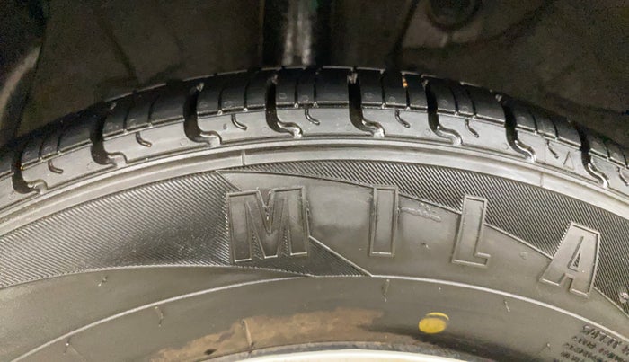 2015 Hyundai Grand i10 SPORTZ 1.2 KAPPA VTVT, Petrol, Manual, 79,239 km, Right Rear Tyre Tread