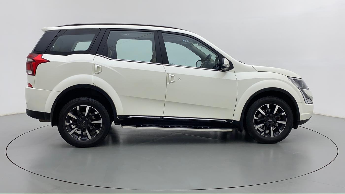 2021 Mahindra XUV500 W11 AT, Diesel, Automatic, 8,732 km, Right Side