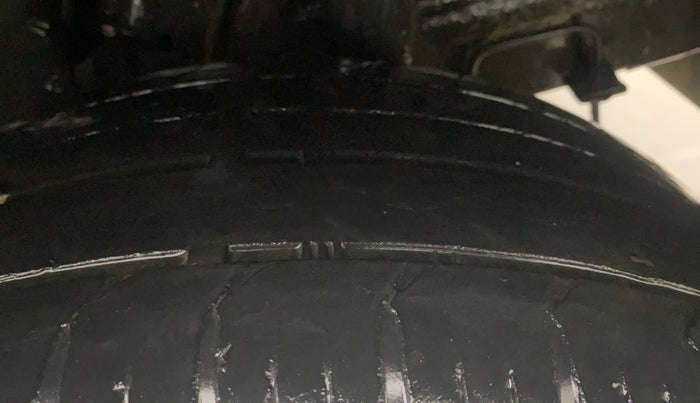 2019 Hyundai VENUE SX PLUS 1.0 TURBO DCT, Petrol, Automatic, 1,06,521 km, Left Rear Tyre Tread