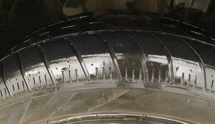2024 Tata Tiago XTA PETROL, Petrol, Automatic, 20,759 km, Right Front Tyre Tread