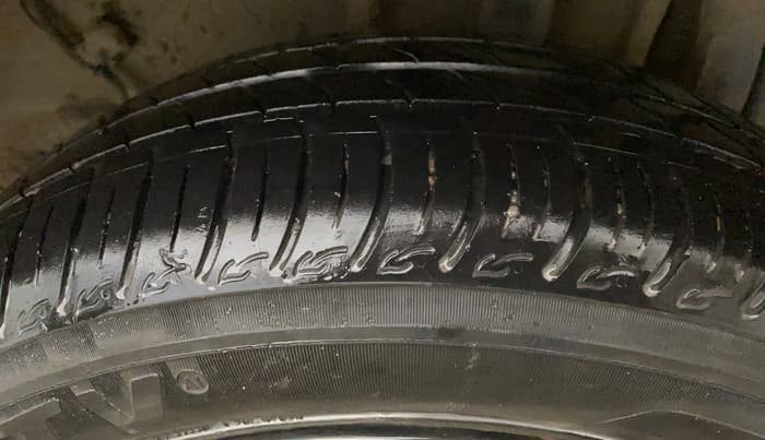 2024 Tata Tiago XTA PETROL, Petrol, Automatic, 20,759 km, Left Rear Tyre Tread