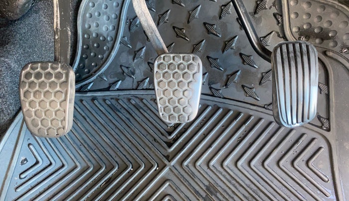 2022 Tata TIGOR XZ PLUS CNG, CNG, Manual, 93,895 km, Pedals