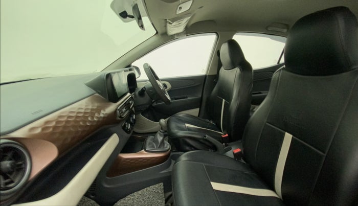 2020 Hyundai AURA S 1.2 CNG, CNG, Manual, 35,727 km, Right Side Front Door Cabin