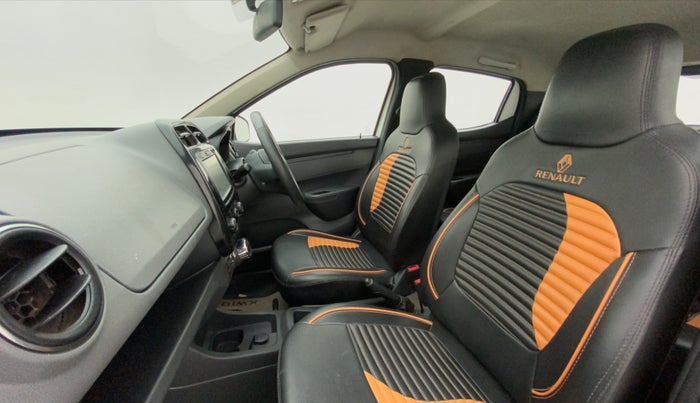 2016 Renault Kwid 1.0 RXT Opt AT, Petrol, Automatic, 46,803 km, Right Side Front Door Cabin